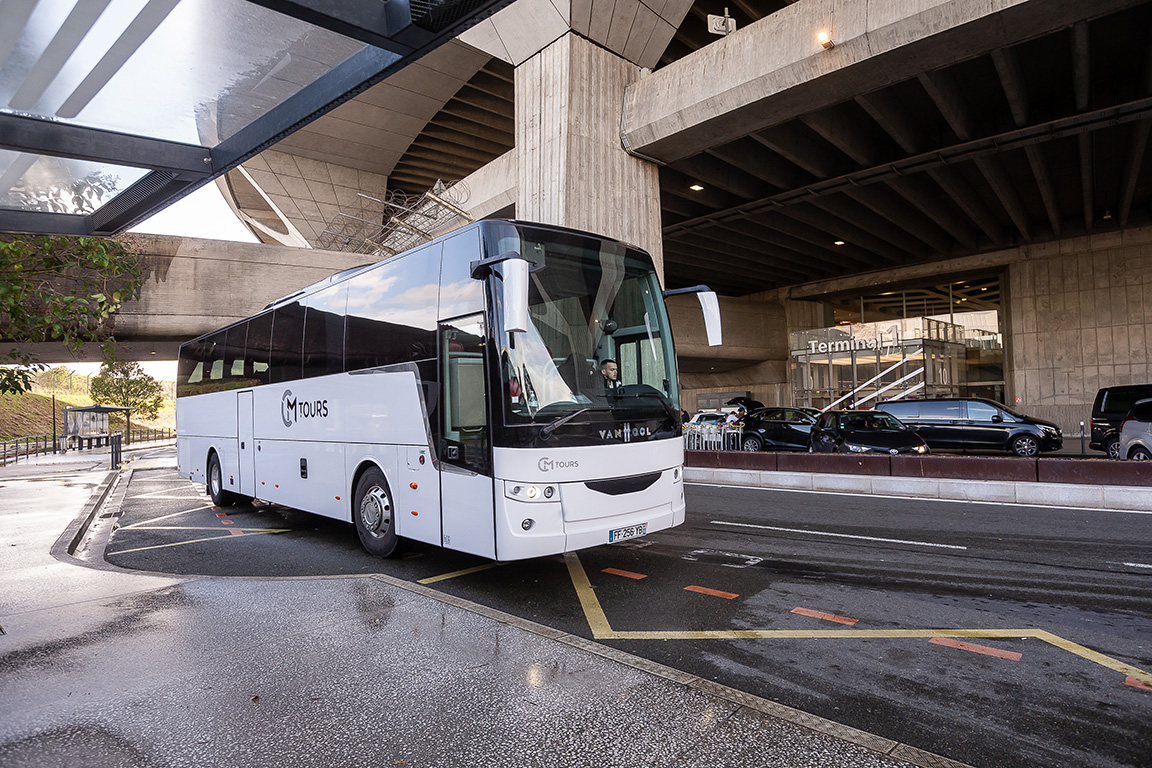 Navette autocars avec chauffeur pour aéroport