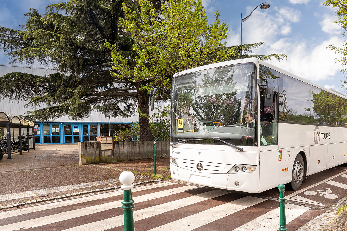 service transport scolaire en autocar